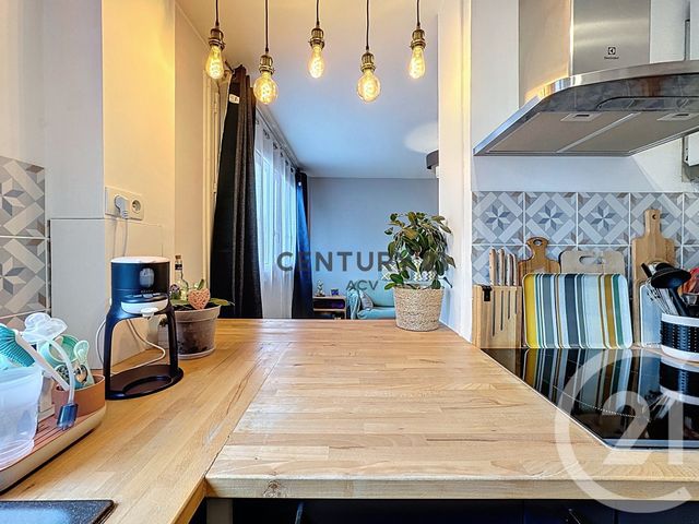 Appartement à vendre - 3 pièces - 48.69 m2 - MAISONS ALFORT - 94 - ILE-DE-FRANCE - Century 21 Acv