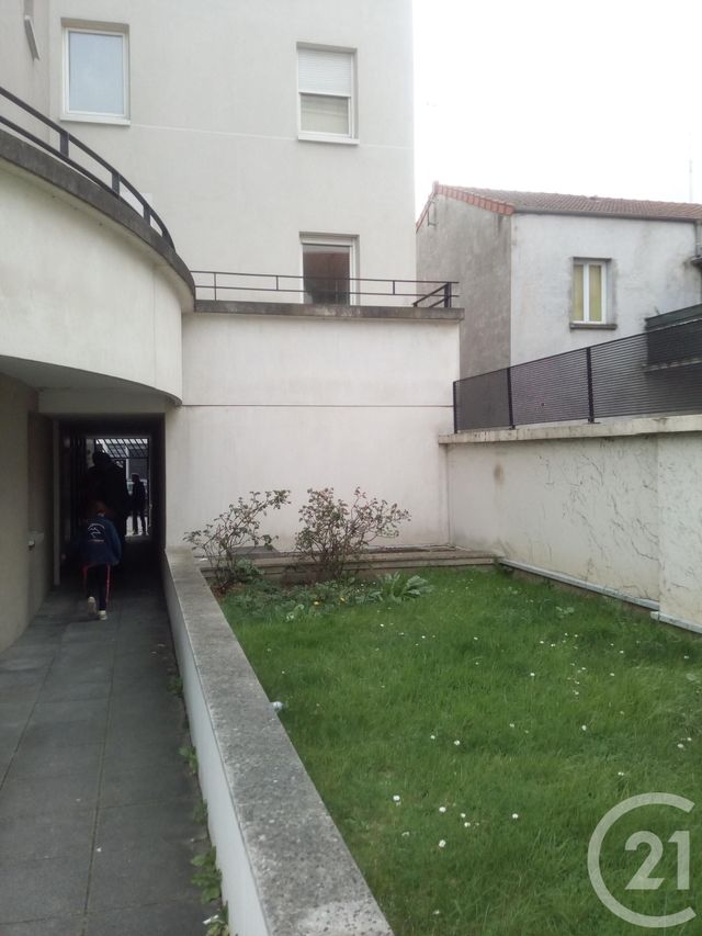 Appartement F2 à louer - 2 pièces - 49.1 m2 - CHOISY LE ROI - 94 - ILE-DE-FRANCE - Century 21 Acv