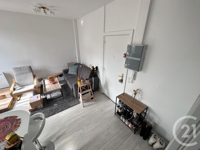 Appartement F2 à louer - 2 pièces - 39.54 m2 - CHOISY LE ROI - 94 - ILE-DE-FRANCE - Century 21 Acv