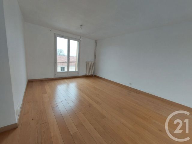 Appartement F3 à louer - 3 pièces - 62.0 m2 - ALFORTVILLE - 94 - ILE-DE-FRANCE - Century 21 Acv