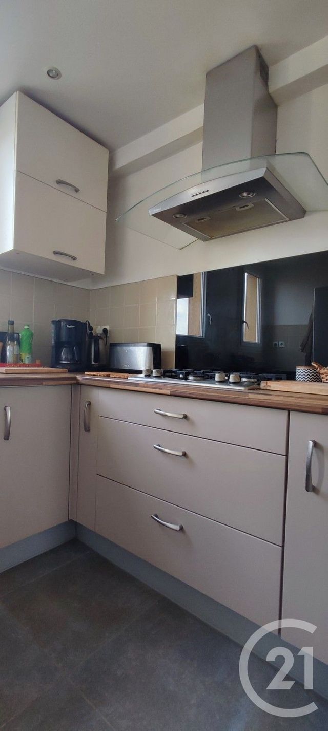 Appartement F3 à louer - 3 pièces - 62.0 m2 - ALFORTVILLE - 94 - ILE-DE-FRANCE - Century 21 Acv