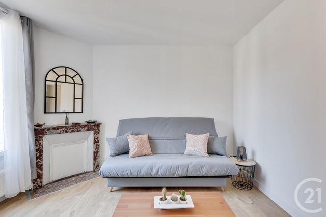 Appartement F1 à louer - 1 pièce - 29.22 m2 - CHOISY LE ROI - 94 - ILE-DE-FRANCE - Century 21 Acv