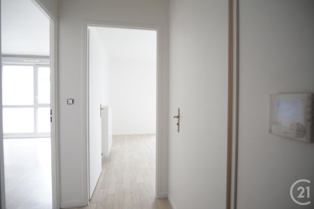 Appartement F2 à louer - 2 pièces - 43.29 m2 - CHOISY LE ROI - 94 - ILE-DE-FRANCE - Century 21 Acv