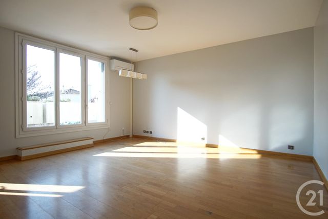 Appartement F4 à louer - 4 pièces - 88.04 m2 - CHOISY LE ROI - 94 - ILE-DE-FRANCE - Century 21 Acv