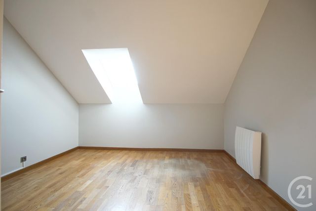 Appartement F4 à louer - 4 pièces - 88.04 m2 - CHOISY LE ROI - 94 - ILE-DE-FRANCE - Century 21 Acv