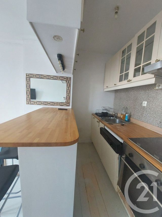 Appartement F2 à louer - 2 pièces - 26.9 m2 - CHOISY LE ROI - 94 - ILE-DE-FRANCE - Century 21 Acv