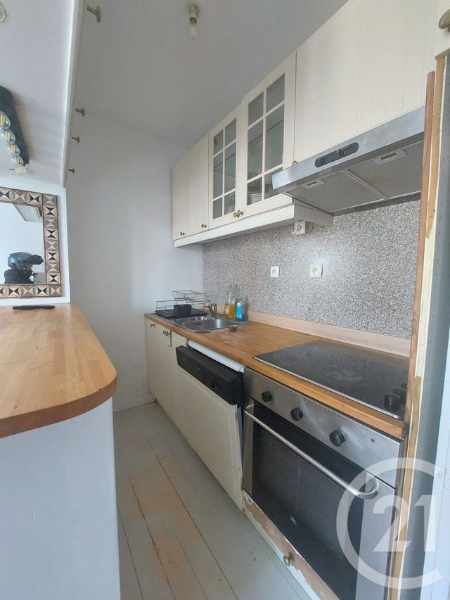 Appartement F2 à louer - 2 pièces - 26.9 m2 - CHOISY LE ROI - 94 - ILE-DE-FRANCE - Century 21 Acv