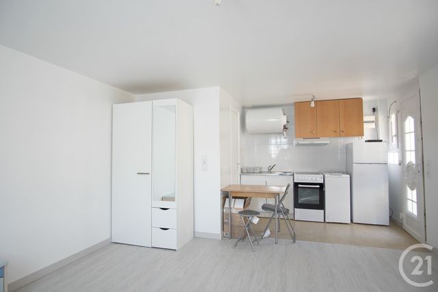 Appartement F1 à louer - 1 pièce - 23.76 m2 - ORLY - 94 - ILE-DE-FRANCE - Century 21 Acv