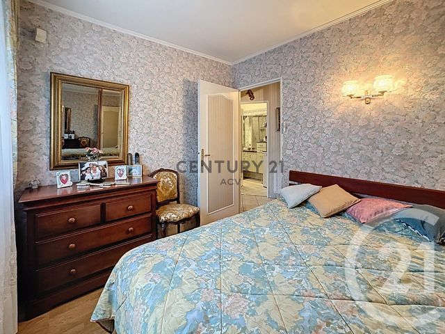 Appartement à vendre - 3 pièces - 71.48 m2 - MAISONS ALFORT - 94 - ILE-DE-FRANCE - Century 21 Acv