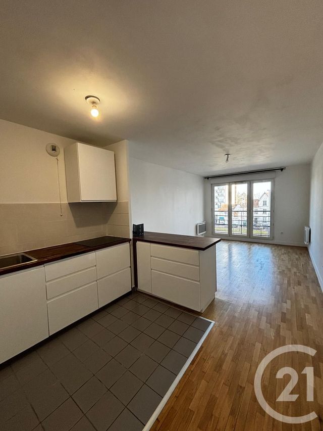 Appartement F2 à louer - 2 pièces - 40.92 m2 - THIAIS - 94 - ILE-DE-FRANCE - Century 21 Acv