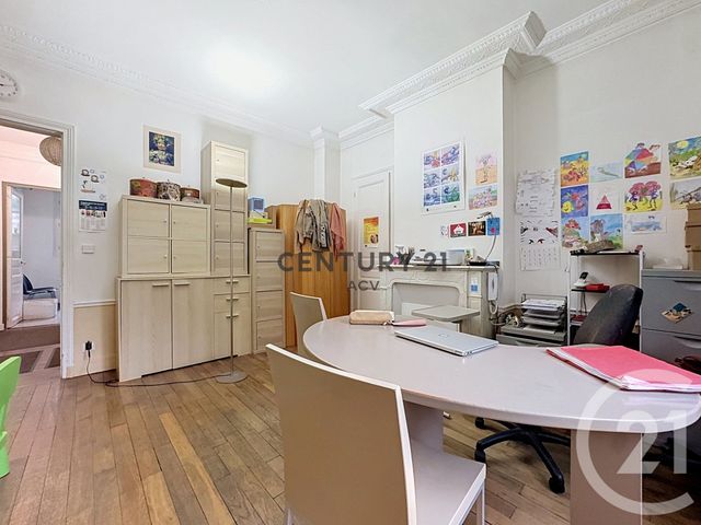 Appartement à vendre - 3 pièces - 62.06 m2 - CHOISY LE ROI - 94 - ILE-DE-FRANCE - Century 21 Acv