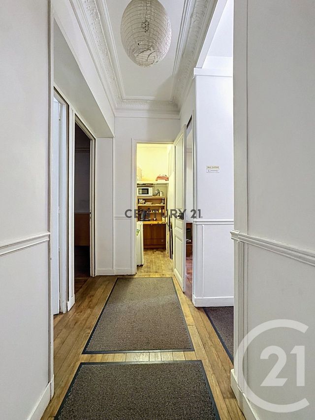 Appartement à vendre - 3 pièces - 62.06 m2 - CHOISY LE ROI - 94 - ILE-DE-FRANCE - Century 21 Acv