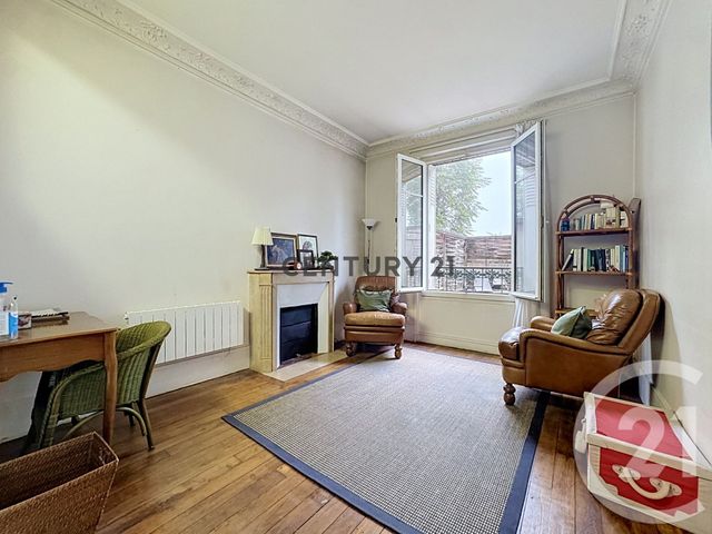 Appartement à vendre - 3 pièces - 62.06 m2 - CHOISY LE ROI - 94 - ILE-DE-FRANCE - Century 21 Acv