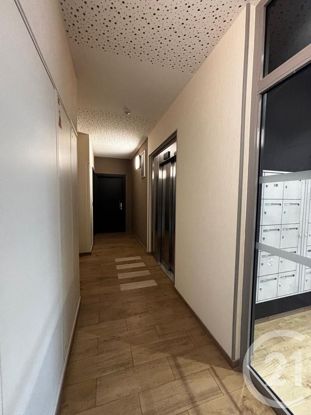 Appartement F2 à louer - 2 pièces - 47.7 m2 - CRETEIL - 94 - ILE-DE-FRANCE - Century 21 Acv