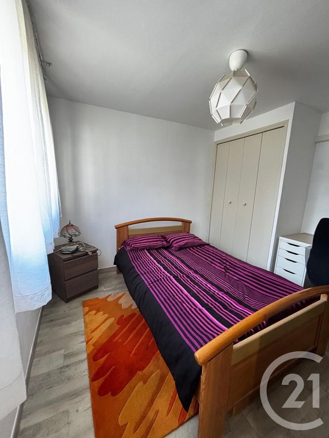 Appartement F2 à louer - 2 pièces - 35.0 m2 - CRETEIL - 94 - ILE-DE-FRANCE - Century 21 Acv