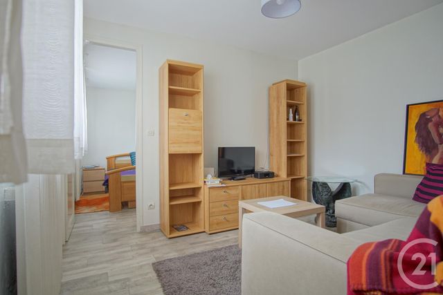 Appartement F2 à louer - 2 pièces - 35.0 m2 - CRETEIL - 94 - ILE-DE-FRANCE - Century 21 Acv