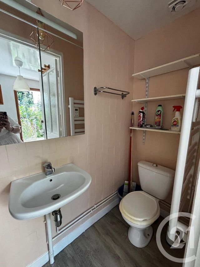 Appartement F2 à louer - 2 pièces - 35.0 m2 - CRETEIL - 94 - ILE-DE-FRANCE - Century 21 Acv