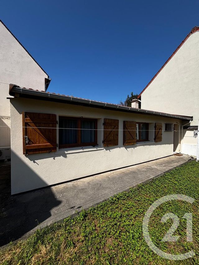 Appartement F2 à louer - 2 pièces - 35.0 m2 - CRETEIL - 94 - ILE-DE-FRANCE - Century 21 Acv