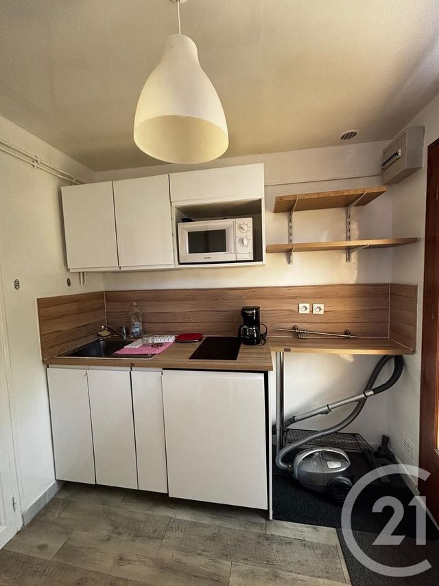 Appartement F2 à louer - 2 pièces - 35.0 m2 - CRETEIL - 94 - ILE-DE-FRANCE - Century 21 Acv