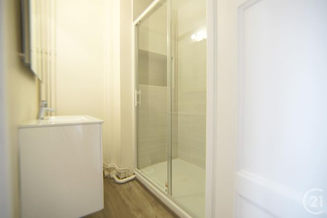 Appartement F3 à louer - 3 pièces - 59.0 m2 - CHOISY LE ROI - 94 - ILE-DE-FRANCE - Century 21 Acv