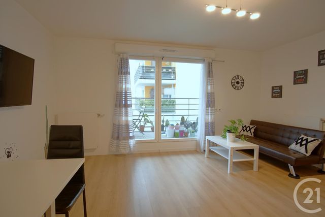 Appartement F2 à louer - 2 pièces - 43.69 m2 - CRETEIL - 94 - ILE-DE-FRANCE - Century 21 Acv