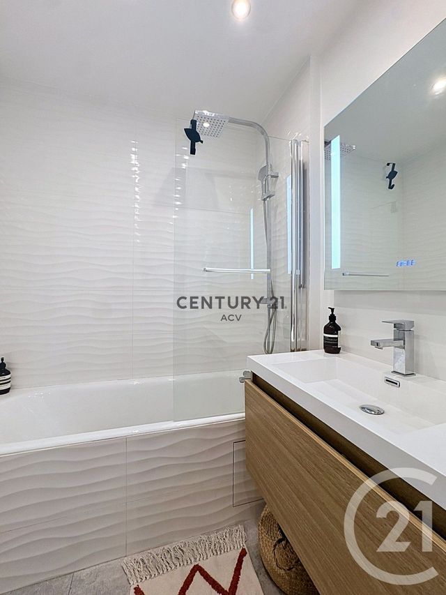 Appartement à vendre - 4 pièces - 87.09 m2 - MAISONS ALFORT - 94 - ILE-DE-FRANCE - Century 21 Acv