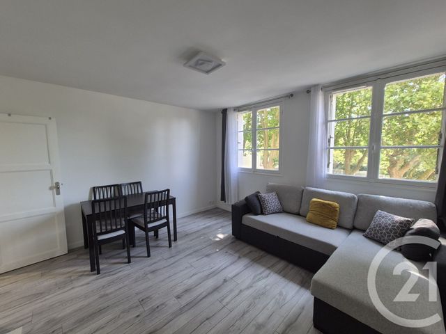 Appartement F2 à louer - 2 pièces - 39.69 m2 - CRETEIL - 94 - ILE-DE-FRANCE - Century 21 Acv