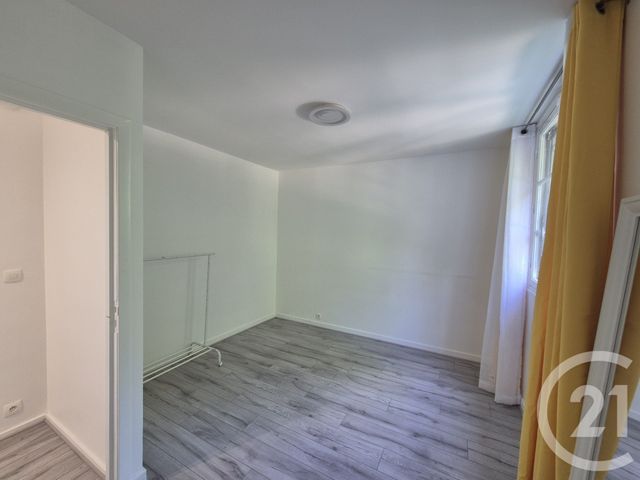 Appartement F2 à louer - 2 pièces - 39.69 m2 - CRETEIL - 94 - ILE-DE-FRANCE - Century 21 Acv
