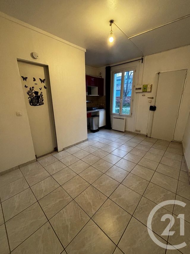 Appartement F1 à louer - 1 pièce - 14.95 m2 - CHOISY LE ROI - 94 - ILE-DE-FRANCE - Century 21 Acv
