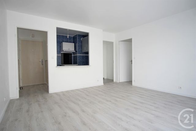 Appartement F2 à louer - 2 pièces - 37.5 m2 - CRETEIL - 94 - ILE-DE-FRANCE - Century 21 Acv