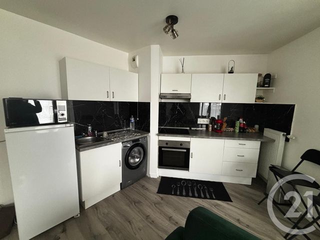 Appartement F3 à louer - 3 pièces - 44.72 m2 - CHAMPIGNY SUR MARNE - 94 - ILE-DE-FRANCE - Century 21 Acv