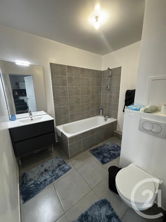 Appartement F3 à louer - 3 pièces - 44.72 m2 - CHAMPIGNY SUR MARNE - 94 - ILE-DE-FRANCE - Century 21 Acv