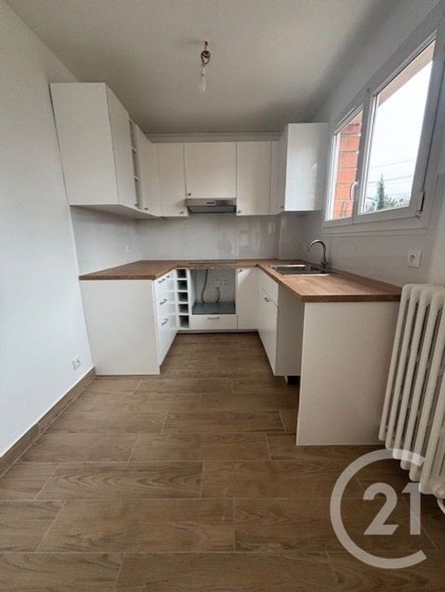 Appartement F3 à louer - 3 pièces - 55.73 m2 - JOINVILLE LE PONT - 94 - ILE-DE-FRANCE - Century 21 Acv