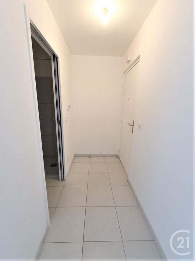 Appartement F1 à louer - 1 pièce - 32.15 m2 - VILLENEUVE LE ROI - 94 - ILE-DE-FRANCE - Century 21 Acv