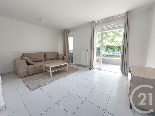 Appartement F1 à louer - 1 pièce - 32.15 m2 - VILLENEUVE LE ROI - 94 - ILE-DE-FRANCE - Century 21 Acv