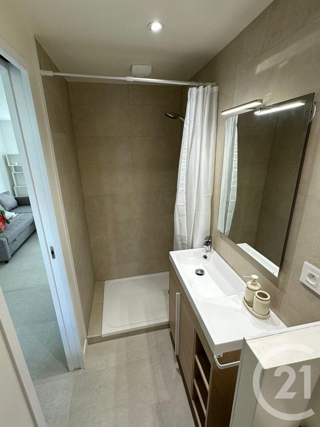 Appartement F2 à louer - 2 pièces - 39.37 m2 - MAISONS ALFORT - 94 - ILE-DE-FRANCE - Century 21 Acv