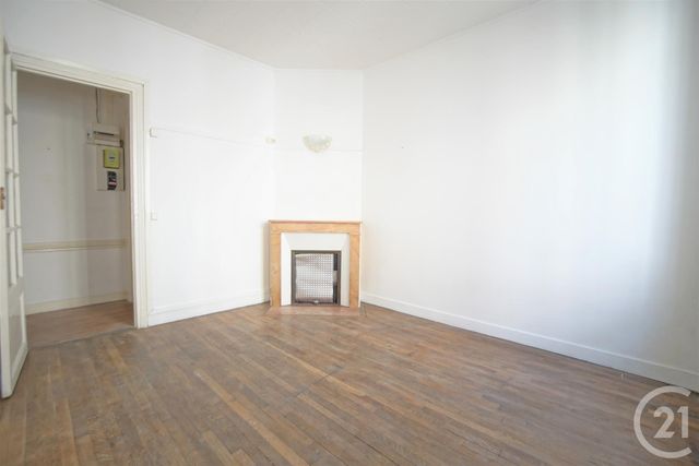 Appartement F1 à louer - 1 pièce - 27.8 m2 - CHOISY LE ROI - 94 - ILE-DE-FRANCE - Century 21 Acv