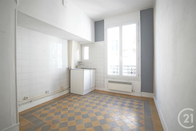 Appartement F1 à louer - 1 pièce - 27.8 m2 - CHOISY LE ROI - 94 - ILE-DE-FRANCE - Century 21 Acv