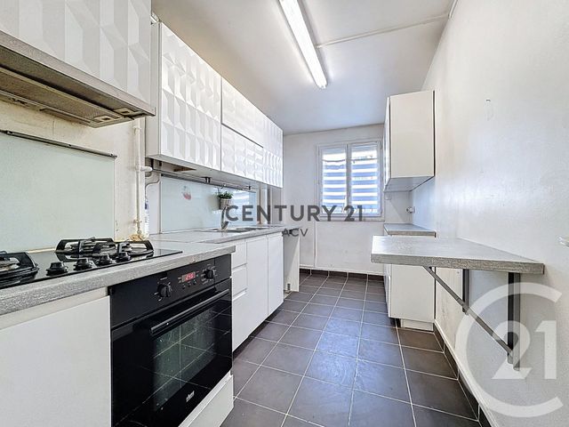 Appartement F4 à vendre - 4 pièces - 67.49 m2 - MAISONS ALFORT - 94 - ILE-DE-FRANCE - Century 21 Acv