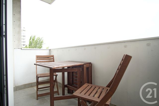 Appartement F2 à louer - 2 pièces - 44.38 m2 - CRETEIL - 94 - ILE-DE-FRANCE - Century 21 Acv