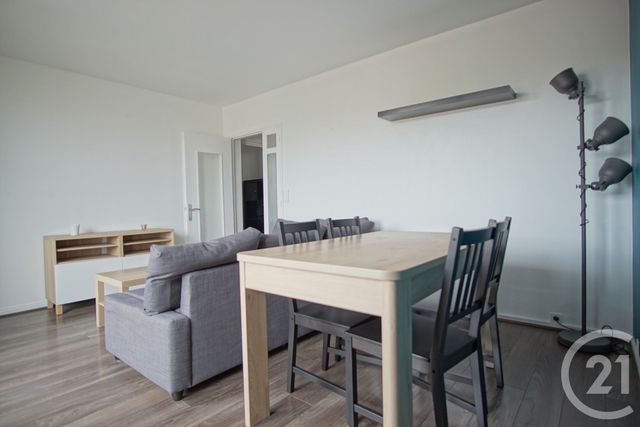 Appartement F2 à louer - 2 pièces - 44.38 m2 - CRETEIL - 94 - ILE-DE-FRANCE - Century 21 Acv