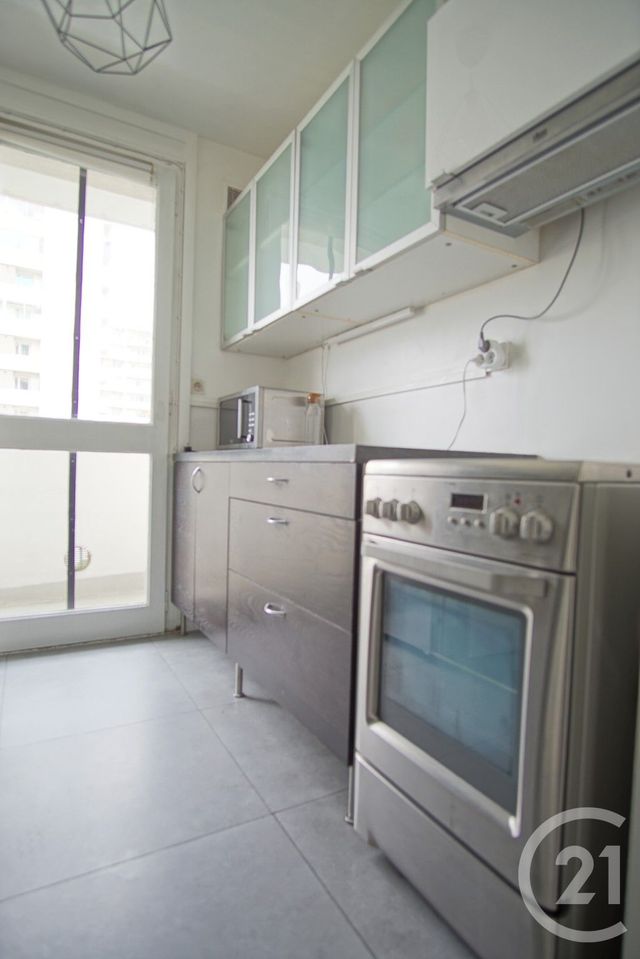 Appartement F2 à louer - 2 pièces - 44.38 m2 - CRETEIL - 94 - ILE-DE-FRANCE - Century 21 Acv