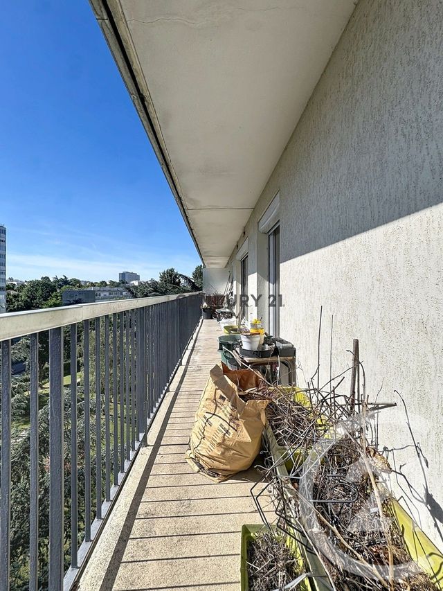 Appartement à vendre - 4 pièces - 72.28 m2 - MAISONS ALFORT - 94 - ILE-DE-FRANCE - Century 21 Acv
