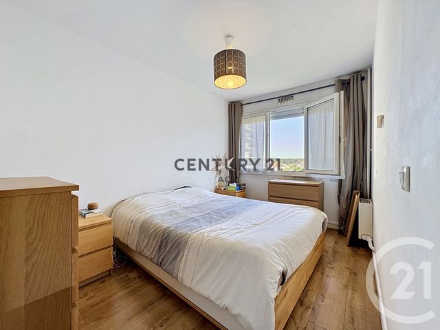 Appartement à vendre - 4 pièces - 72.28 m2 - MAISONS ALFORT - 94 - ILE-DE-FRANCE - Century 21 Acv