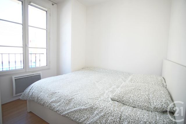 Appartement F2 à louer - 2 pièces - 28.0 m2 - CHOISY LE ROI - 94 - ILE-DE-FRANCE - Century 21 Acv